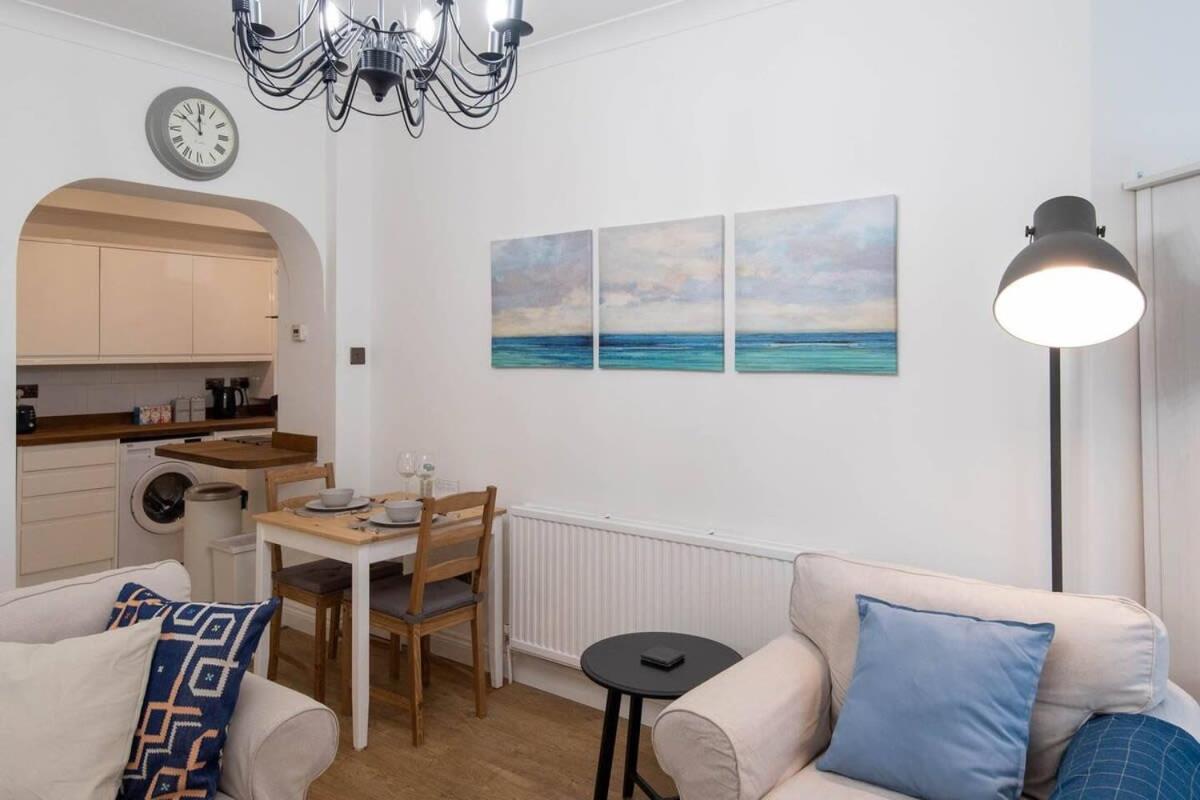 Stylish Apartment Close To The Sea Brighton Екстериор снимка